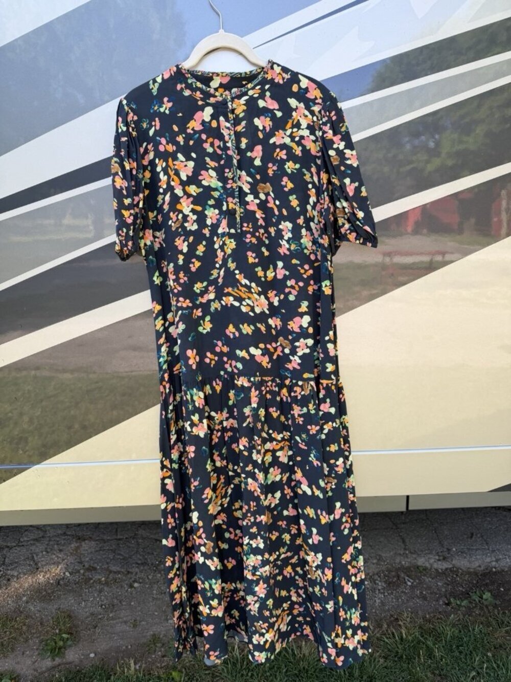 NEW Shoshanna floral drop waist maxi puff sleeve dress 12 designer flowy